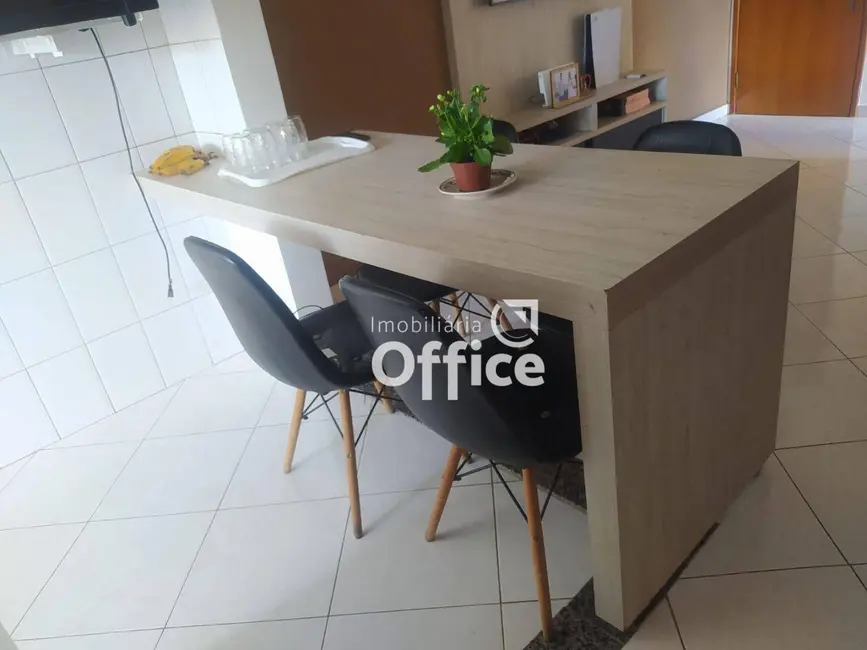 Foto 2 de Apartamento com 2 quartos à venda, 72m2 em Vila Góis, Anapolis - GO
