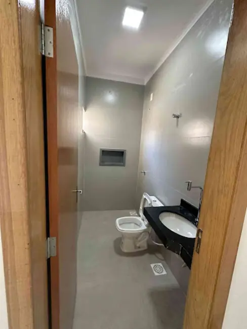 Casa com 3 quartos à venda, 200m2 em Residencial Cidade Industrial, Anapolis - GO - imagem 9 Foto 9 de Casa com 3 quartos à venda, 200m2 em Residencial Cidade Industrial, Anapolis - GO