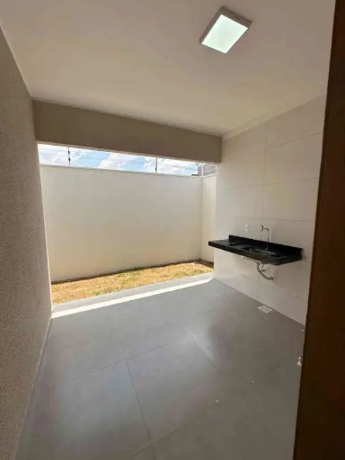 Casa com 3 quartos à venda, 200m2 em Residencial Cidade Industrial, Anapolis - GO - imagem 3 Foto 3 de Casa com 3 quartos à venda, 200m2 em Residencial Cidade Industrial, Anapolis - GO