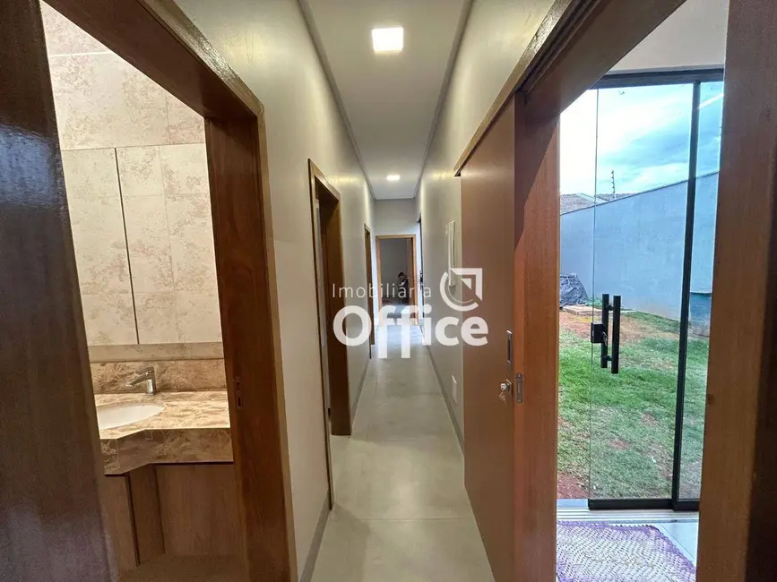 Foto 9 de Casa com 4 quartos à venda, 300m2 em Residencial Cerejeiras, Anapolis - GO