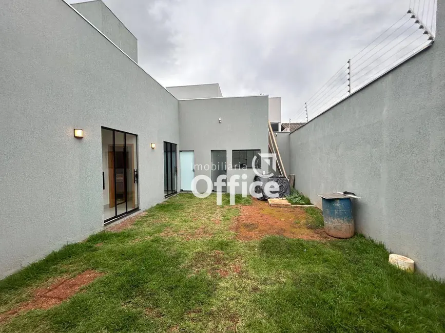 Foto 5 de Casa com 4 quartos à venda, 300m2 em Residencial Cerejeiras, Anapolis - GO