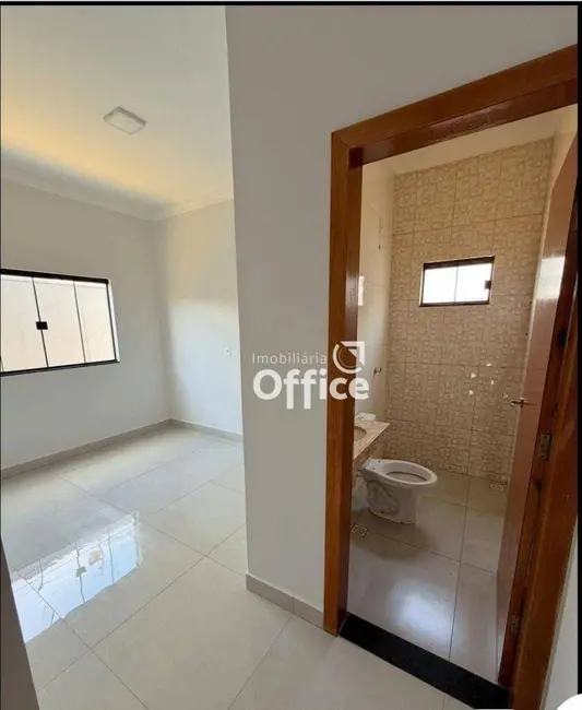 Foto 5 de Casa com 3 quartos à venda, 189m2 em Residencial Cerejeiras, Anapolis - GO