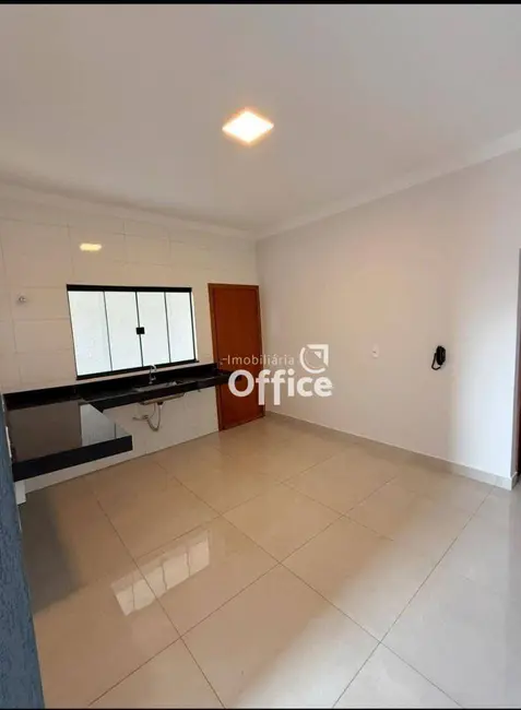 Foto 3 de Casa com 3 quartos à venda, 189m2 em Residencial Cerejeiras, Anapolis - GO