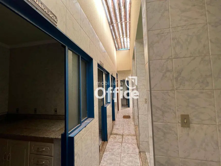 Foto 7 de Sobrado para alugar, 350m2 em Setor Central, Anapolis - GO