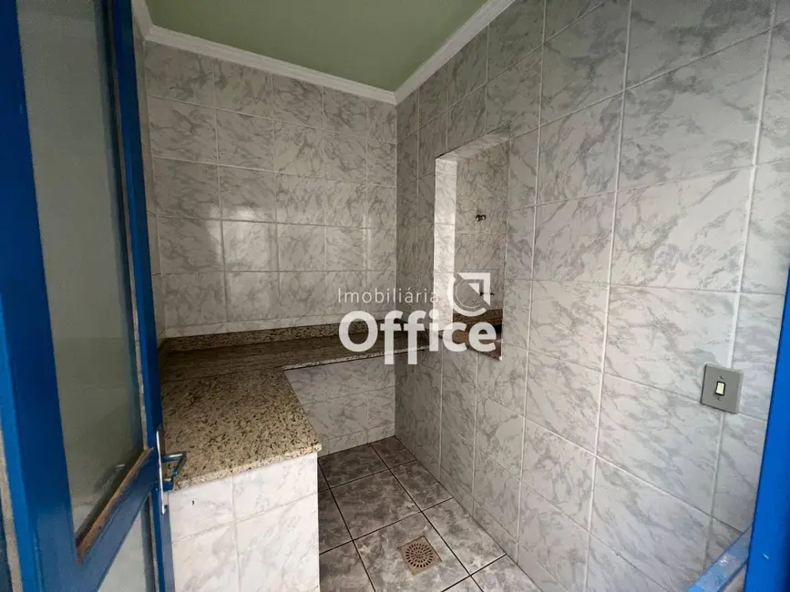 Foto 13 de Sobrado para alugar, 350m2 em Setor Central, Anapolis - GO