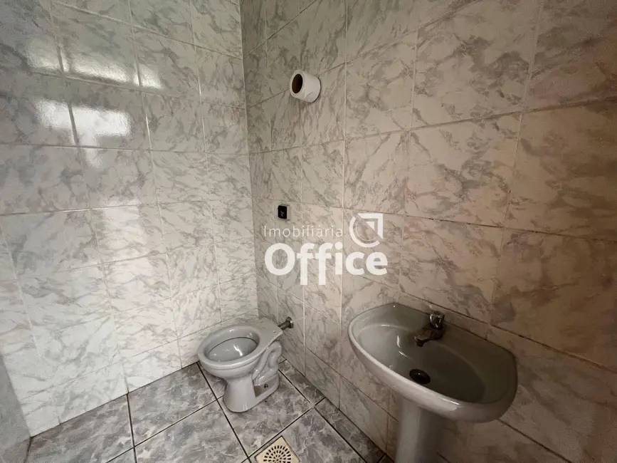 Foto 6 de Sobrado para alugar, 350m2 em Setor Central, Anapolis - GO