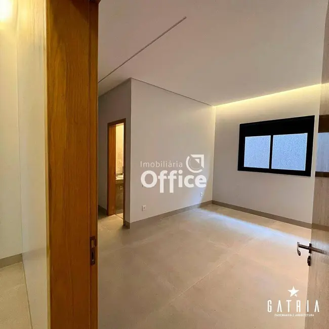 Foto 6 de Casa de Condomínio com 3 quartos à venda, 422m2 em Anapolis - GO
