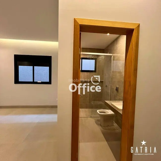 Foto 7 de Casa de Condomínio com 3 quartos à venda, 422m2 em Anapolis - GO