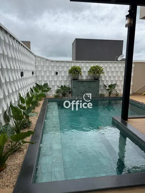 Foto 9 de Casa de Condomínio com 3 quartos à venda, 420m2 em Anapolis - GO