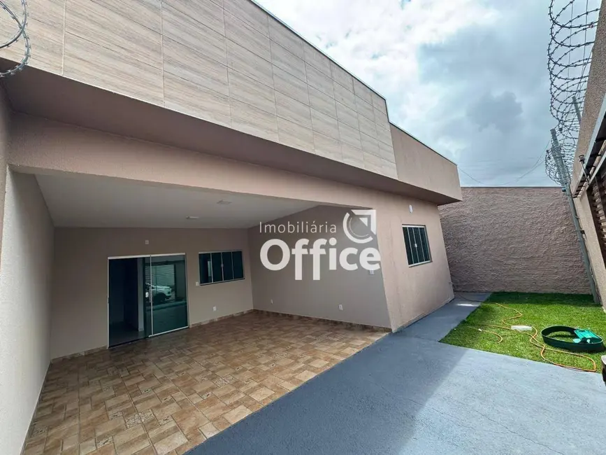 Foto 1 de Casa com 3 quartos à venda, 200m2 em Loteamento Residencial Verona, Anapolis - GO