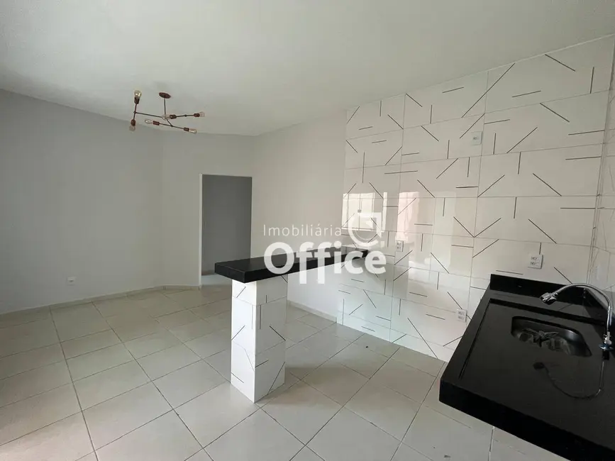 Casa com 3 quartos à venda, 200m2 em Loteamento Residencial Verona, Anapolis - GO - imagem 4 Foto 4 de Casa com 3 quartos à venda, 200m2 em Loteamento Residencial Verona, Anapolis - GO