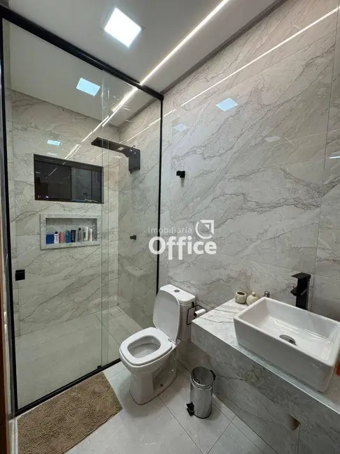 Foto 8 de Casa com 3 quartos à venda, 200m2 em Residencial Vale do Sol, Anapolis - GO