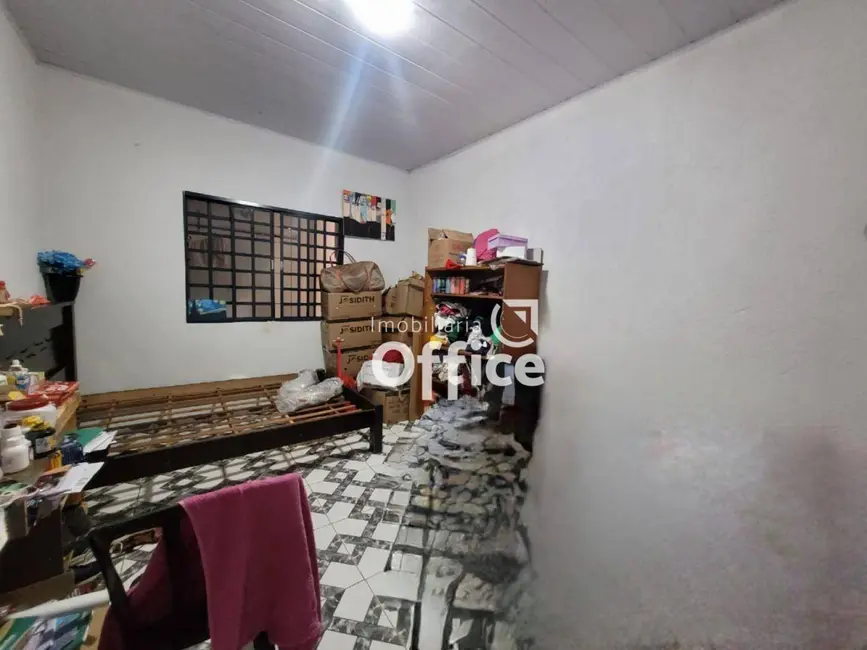 Casa com 2 quartos à venda, 180m2 em Adriana Parque, Anapolis - GO - imagem 5 Foto 5 de Casa com 2 quartos à venda, 180m2 em Adriana Parque, Anapolis - GO