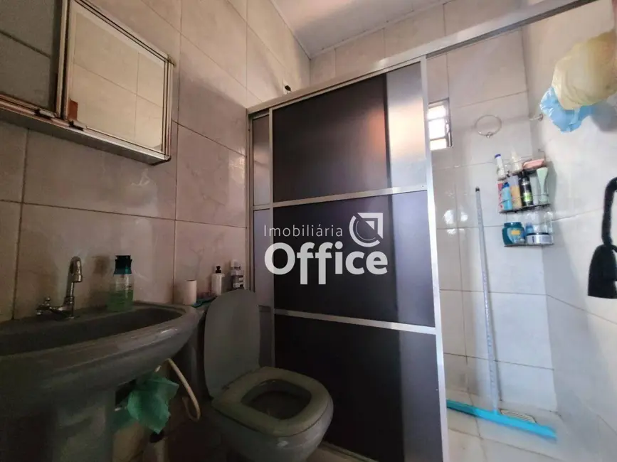 Casa com 2 quartos à venda, 180m2 em Adriana Parque, Anapolis - GO - imagem 6 Foto 6 de Casa com 2 quartos à venda, 180m2 em Adriana Parque, Anapolis - GO