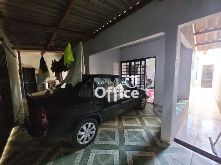 Casa com 2 quartos à venda, 180m2 em Adriana Parque, Anapolis - GO - imagem 9 Foto 9 de Casa com 2 quartos à venda, 180m2 em Adriana Parque, Anapolis - GO