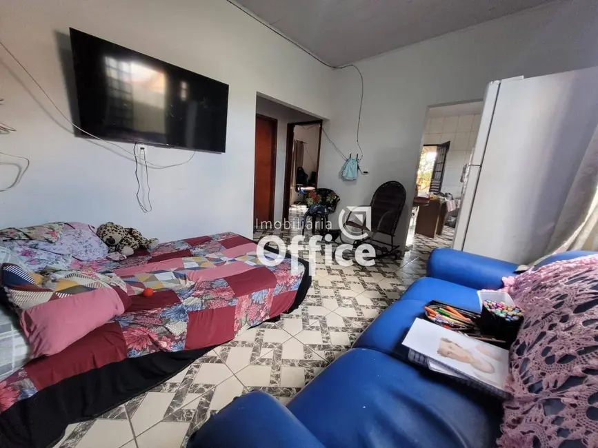 Casa com 2 quartos à venda, 180m2 em Adriana Parque, Anapolis - GO - imagem 3 Foto 3 de Casa com 2 quartos à venda, 180m2 em Adriana Parque, Anapolis - GO