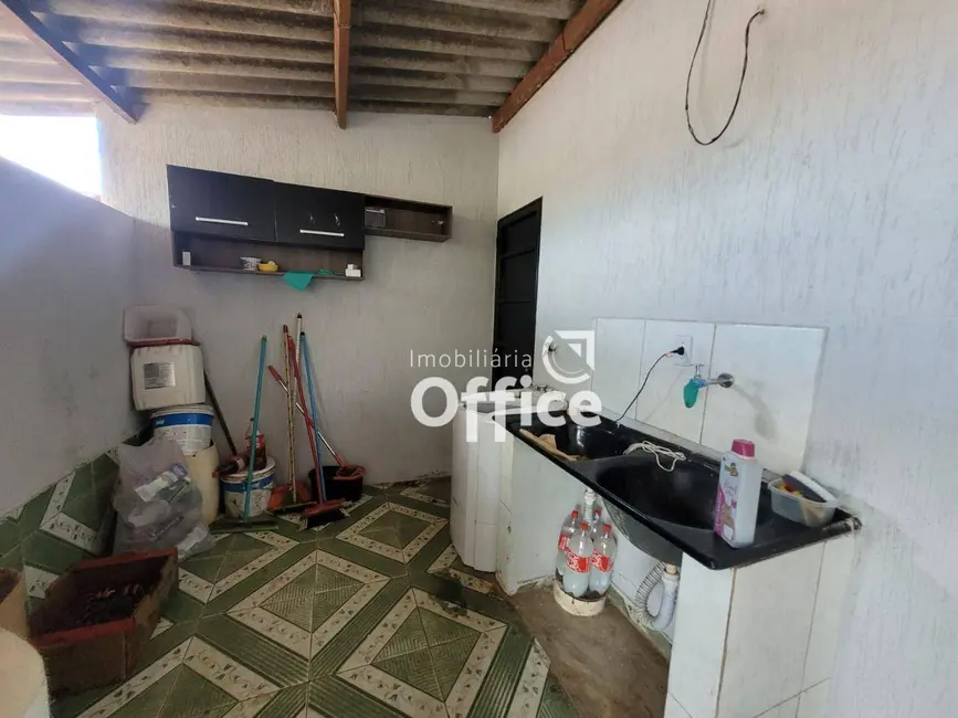 Casa com 2 quartos à venda, 180m2 em Adriana Parque, Anapolis - GO - imagem 8 Foto 8 de Casa com 2 quartos à venda, 180m2 em Adriana Parque, Anapolis - GO