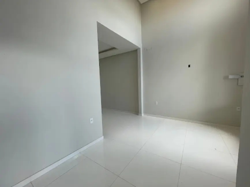 Foto 1 de Casa com 3 quartos à venda, 150m2 em Anapolis - GO