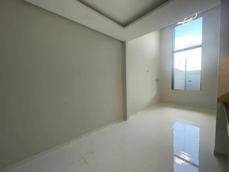 Foto 2 de Casa com 3 quartos à venda, 150m2 em Anapolis - GO