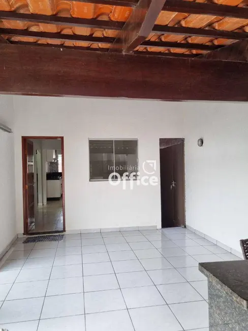 Casa com 3 quartos à venda, 300m2 em Loteamento Residencial América, Anapolis - GO - imagem 5 Foto 5 de Casa com 3 quartos à venda, 300m2 em Loteamento Residencial América, Anapolis - GO