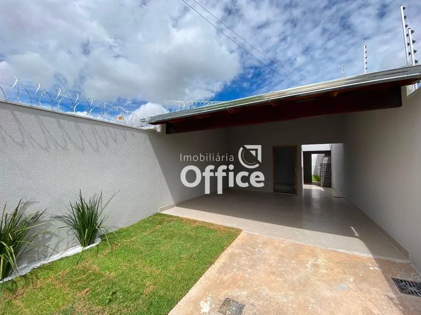 Casa com 2 quartos à venda, 150m2 em Sítios de Recreio Vale das Laranjeiras, Anapolis - GO - imagem 3 Foto 3 de Casa com 2 quartos à venda, 150m2 em Sítios de Recreio Vale das Laranjeiras, Anapolis - GO