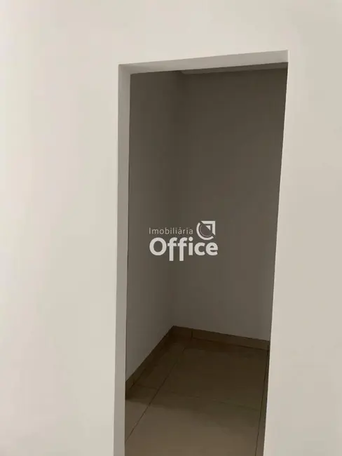 Foto 2 de Casa com 3 quartos à venda, 150m2 em Anapolis - GO