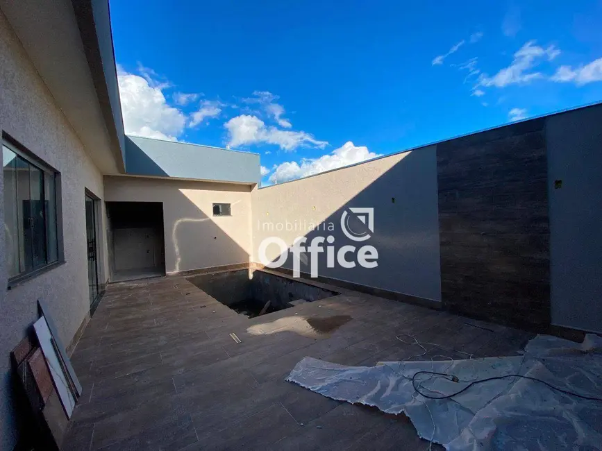 Casa com 3 quartos à venda, 250m2 em Anapolis - GO - imagem 6 Foto 6 de Casa com 3 quartos à venda, 250m2 em Anapolis - GO