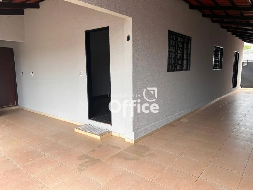 Casa com 3 quartos à venda, 360m2 em Anapolis - GO - imagem 9 Foto 9 de Casa com 3 quartos à venda, 360m2 em Anapolis - GO