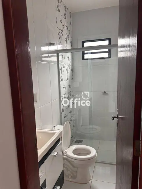 Casa com 3 quartos à venda, 360m2 em Anapolis - GO - imagem 3 Foto 3 de Casa com 3 quartos à venda, 360m2 em Anapolis - GO