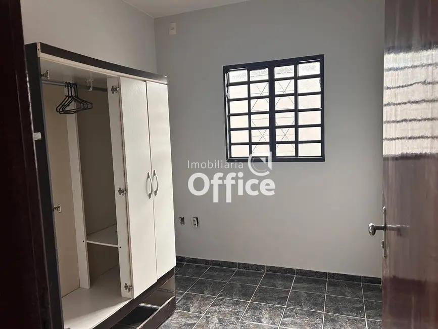 Casa com 3 quartos à venda, 360m2 em Anapolis - GO - imagem 4 Foto 4 de Casa com 3 quartos à venda, 360m2 em Anapolis - GO