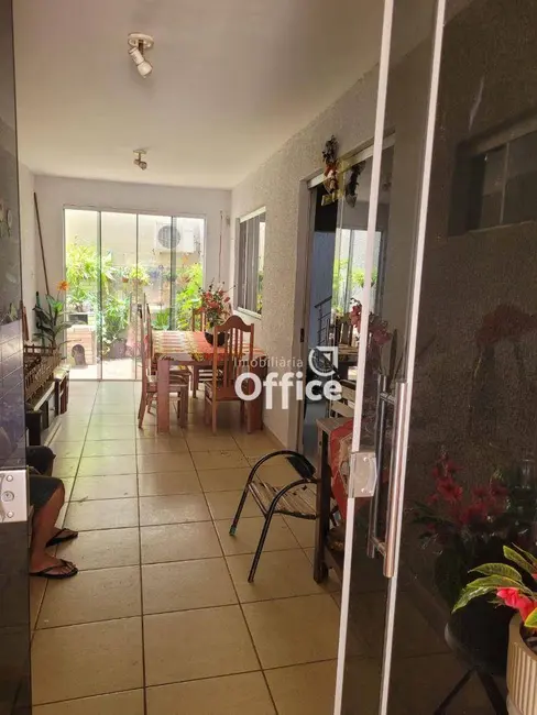 Foto 8 de Casa com 3 quartos à venda, 200m2 em Vila Formosa, Anapolis - GO