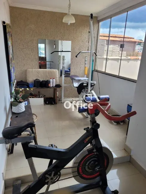 Foto 4 de Casa com 3 quartos à venda, 200m2 em Vila Formosa, Anapolis - GO