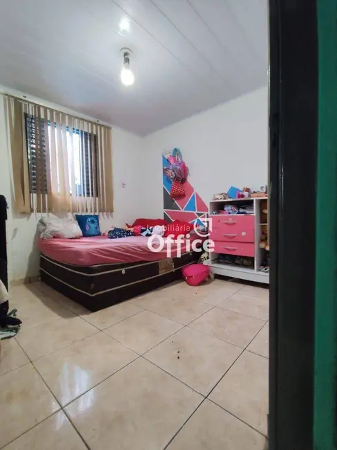 Foto 2 de Casa com 2 quartos à venda, 420m2 em Parque das Primaveras, Anapolis - GO