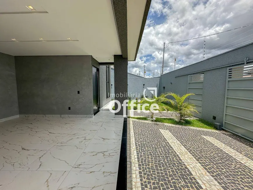 Casa com 3 quartos à venda, 300m2 em Loteamento Residencial Verona, Anapolis - GO - imagem 4 Foto 4 de Casa com 3 quartos à venda, 300m2 em Loteamento Residencial Verona, Anapolis - GO
