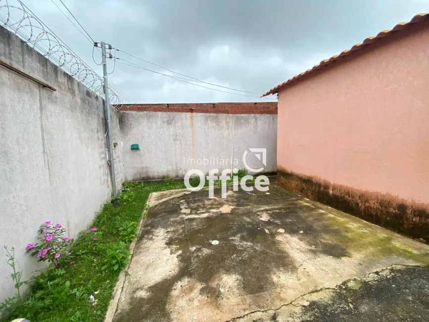 Casa com 3 quartos à venda, 200m2 em Anapolis - GO - imagem 4 Foto 4 de Casa com 3 quartos à venda, 200m2 em Anapolis - GO