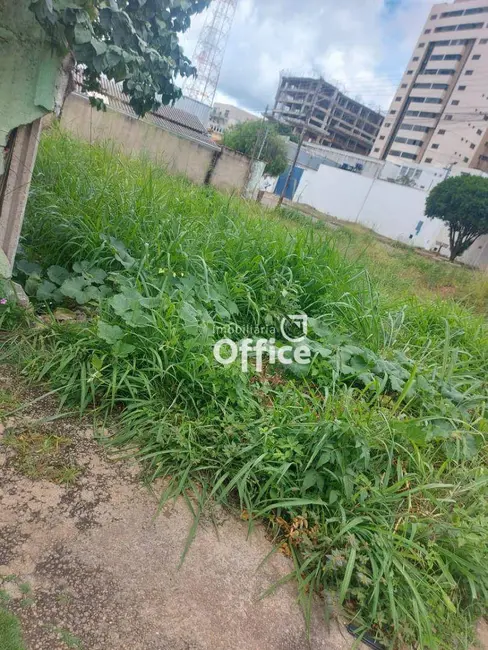 Foto 3 de Terreno / Lote à venda, 300m2 em Jardim Alexandrina, Anapolis - GO