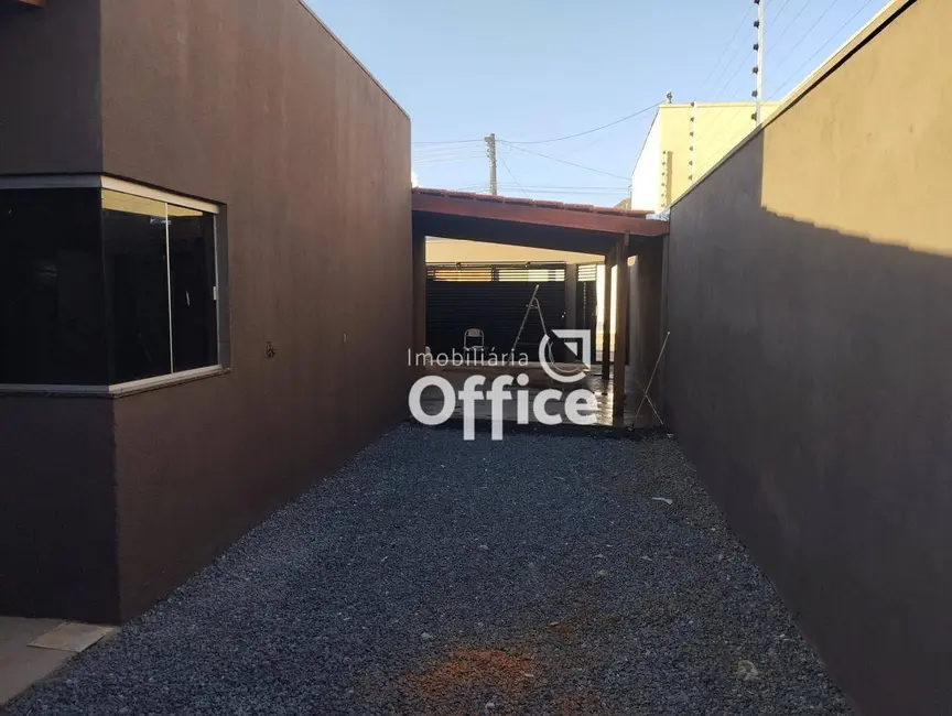 Casa com 3 quartos à venda, 200m2 em Residencial Aldeia dos Sonhos, Anapolis - GO - imagem 3 Foto 3 de Casa com 3 quartos à venda, 200m2 em Residencial Aldeia dos Sonhos, Anapolis - GO