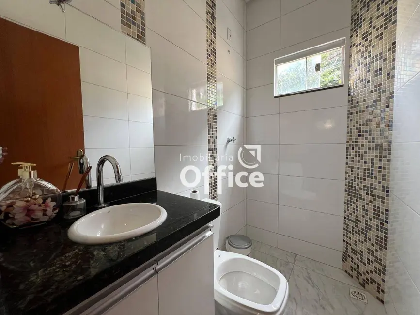 Sobrado com 3 quartos à venda, 126m2 em Vila Góis, Anapolis - GO - imagem 8 Foto 8 de Sobrado com 3 quartos à venda, 126m2 em Vila Góis, Anapolis - GO