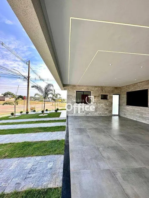 Casa de Condomínio com 4 quartos à venda, 520m2 em Senador Canedo - GO - imagem 4 Foto 4 de Casa de Condomínio com 4 quartos à venda, 520m2 em Senador Canedo - GO