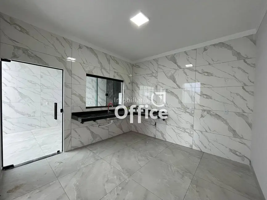 Foto 6 de Casa com 3 quartos à venda, 190m2 em Jardim Suíço, Anapolis - GO
