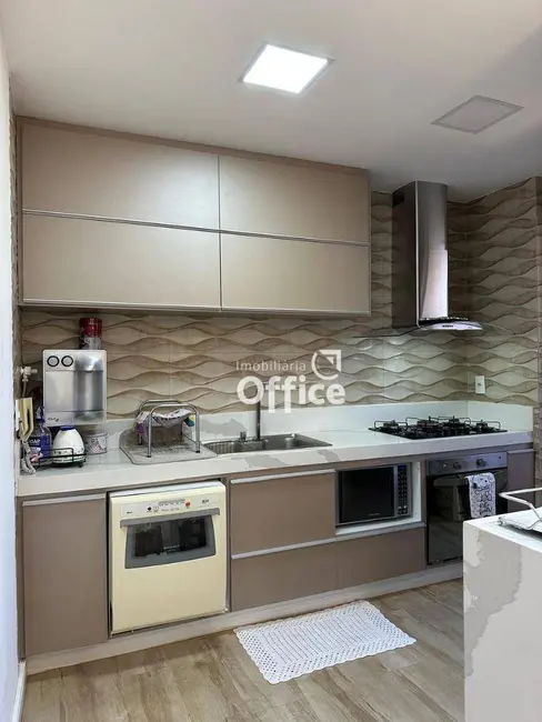 Foto 1 de Apartamento com 3 quartos à venda, 88m2 em Jundiaí, Anapolis - GO