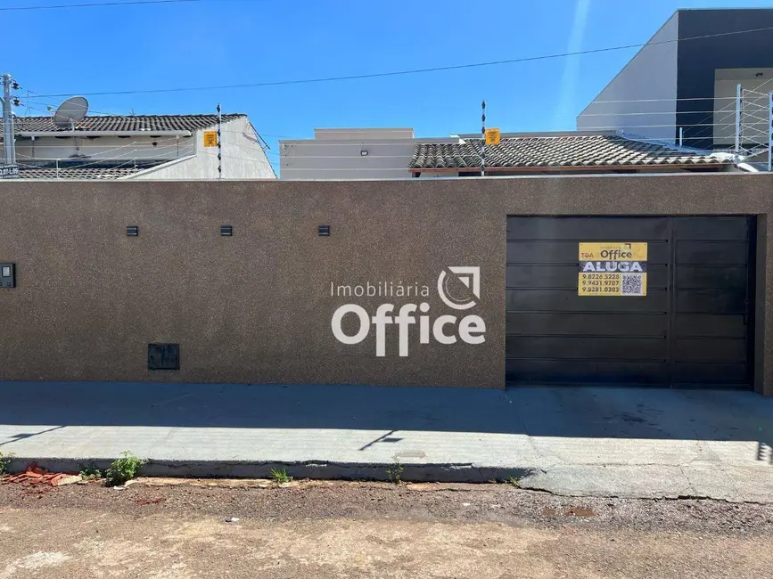 Foto 1 de Casa com 2 quartos para alugar, 200m2 em Residencial Ayrton Senna, Anapolis - GO