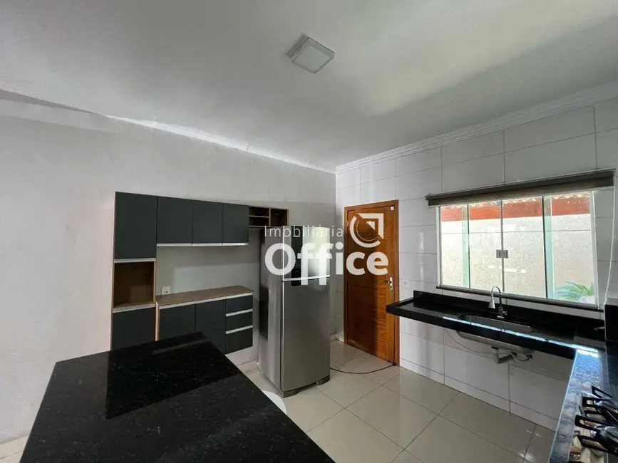Foto 9 de Casa com 2 quartos para alugar, 200m2 em Residencial Ayrton Senna, Anapolis - GO