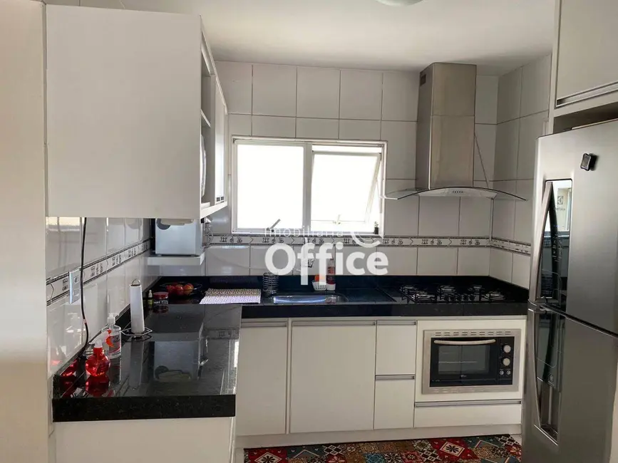 Foto 3 de Apartamento com 3 quartos à venda, 69m2 em Jundiaí, Anapolis - GO
