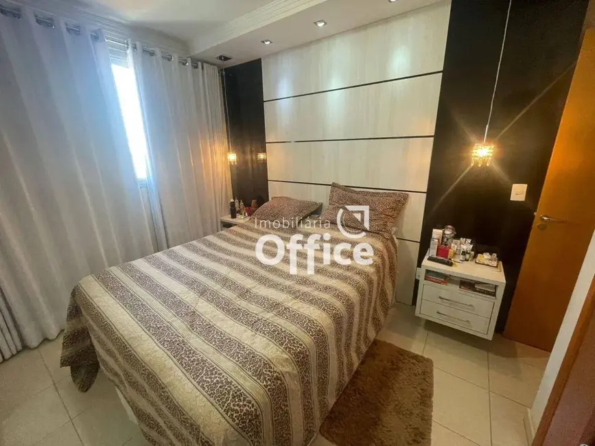 Foto 8 de Apartamento com 3 quartos à venda, 92m2 em Vila Santa Isabel, Anapolis - GO