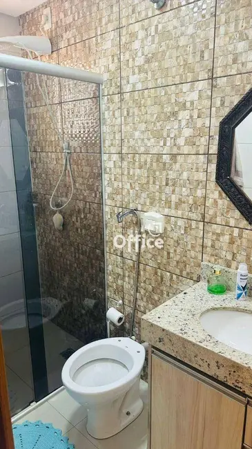 Sobrado com 3 quartos à venda, 100m2 em Vila Industrial, Anapolis - GO - imagem 7 Foto 7 de Sobrado com 3 quartos à venda, 100m2 em Vila Industrial, Anapolis - GO