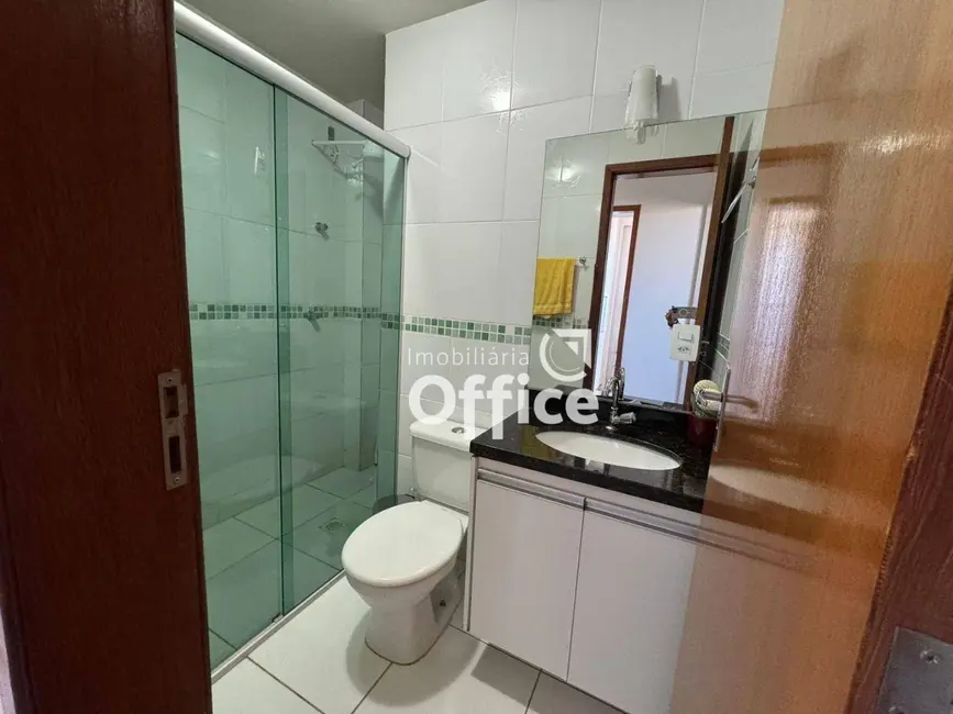 Foto 3 de Apartamento com 2 quartos à venda, 50m2 em Jardim Alexandrina, Anapolis - GO
