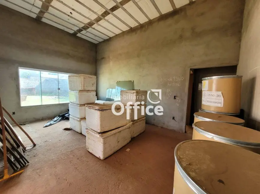 Casa com 3 quartos à venda, 476m2 em Bandeiras, Anapolis - GO - imagem 7 Foto 7 de Casa com 3 quartos à venda, 476m2 em Bandeiras, Anapolis - GO