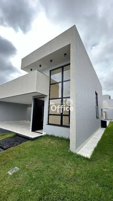 Foto 1 de Casa com 3 quartos à venda, 360m2 em Residencial Jardins do Lago, Anapolis - GO
