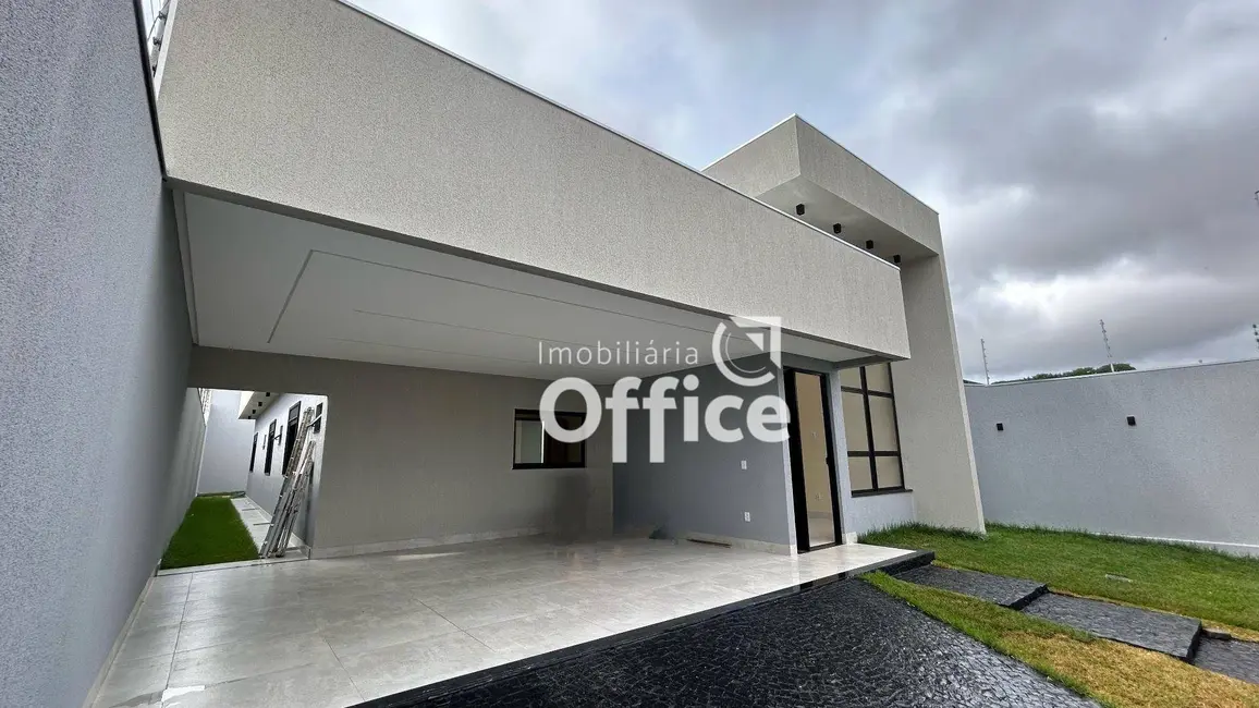 Foto 2 de Casa com 3 quartos à venda, 360m2 em Residencial Jardins do Lago, Anapolis - GO